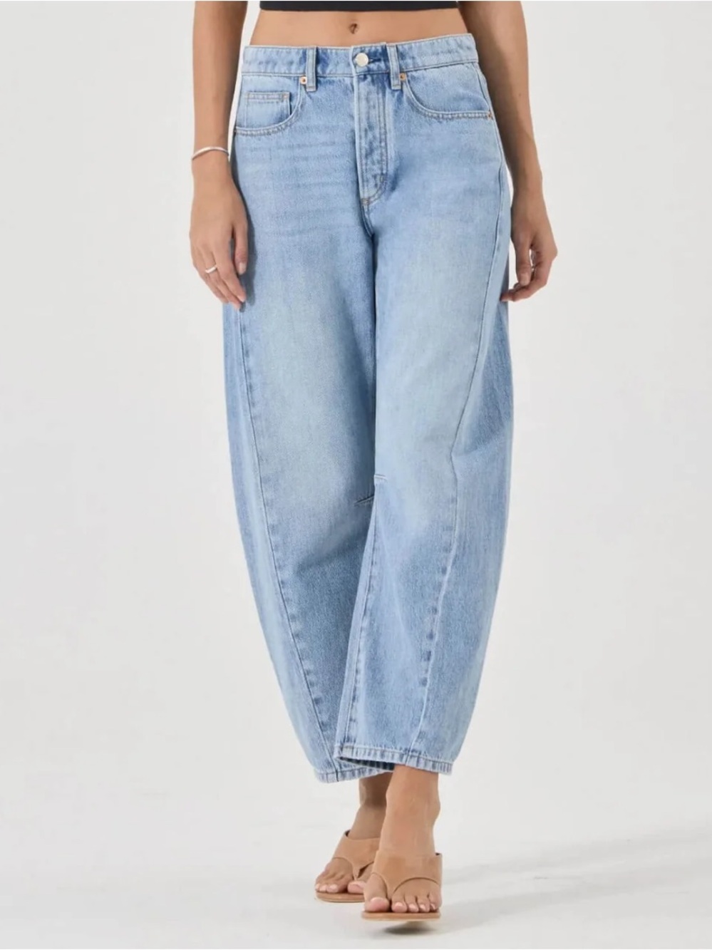 ROLLA'S ARC BARREL BAGGY CURVED LEG JEAN
